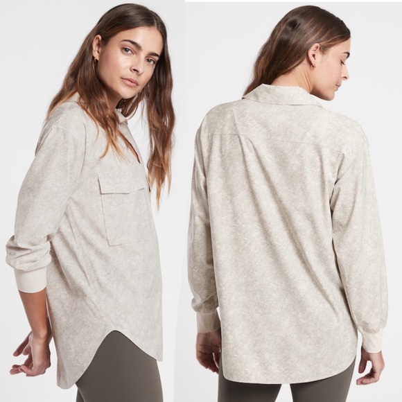 Athleta Long Sleeve Shirt - Picture 1 of 5